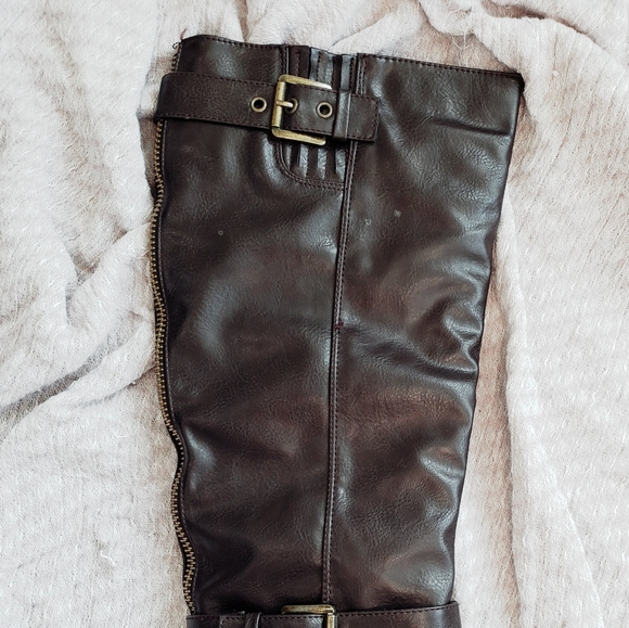 NEW! Rampage Knee Boot - Picture 4 of 5